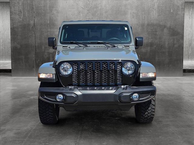 used 2021 Jeep Gladiator car, priced at $33,495