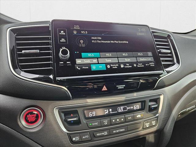 new 2025 Honda Ridgeline car, priced at $42,298