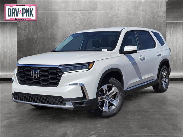 new 2025 Honda Pilot car, priced at $45,050