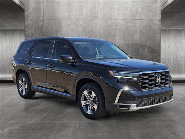 new 2025 Honda Pilot car, priced at $46,075