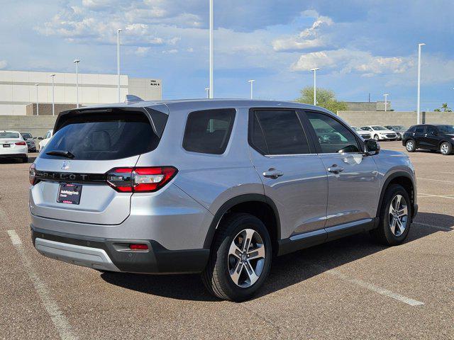 new 2025 Honda Pilot car, priced at $44,311