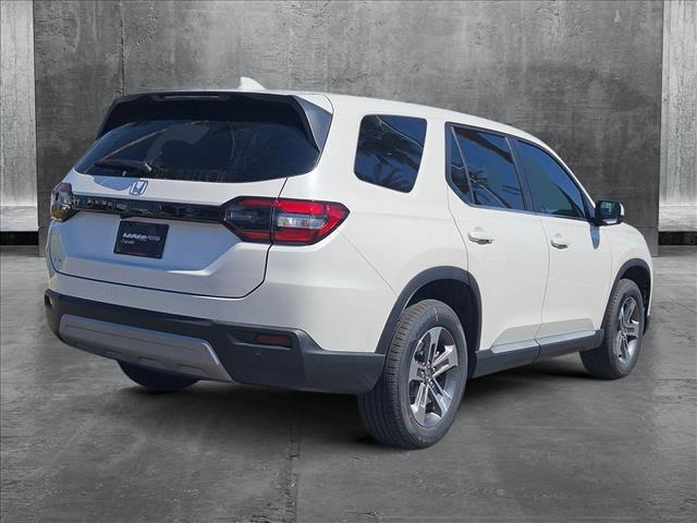 new 2025 Honda Pilot car, priced at $47,505