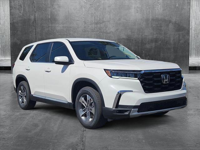 new 2025 Honda Pilot car, priced at $47,505