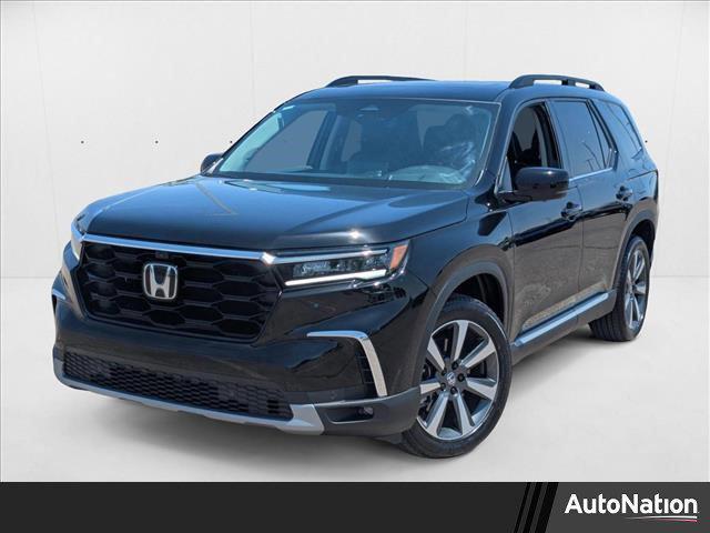 new 2025 Honda Pilot car, priced at $50,665