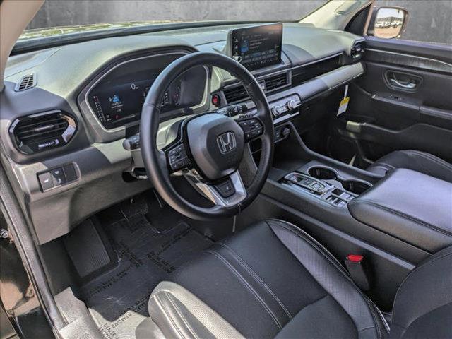new 2025 Honda Pilot car, priced at $54,530