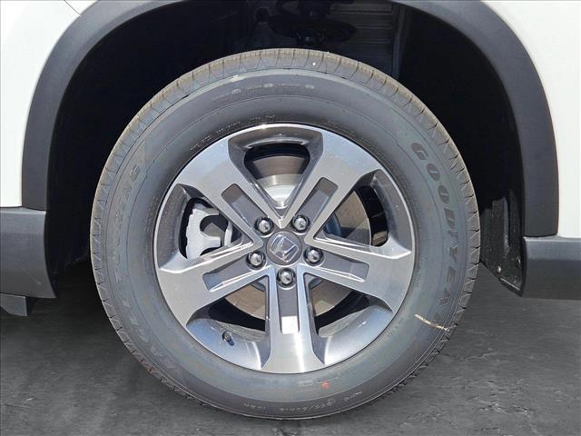 new 2025 Honda Pilot car, priced at $45,077