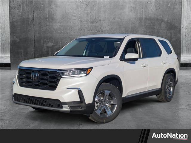new 2025 Honda Pilot car, priced at $44,449