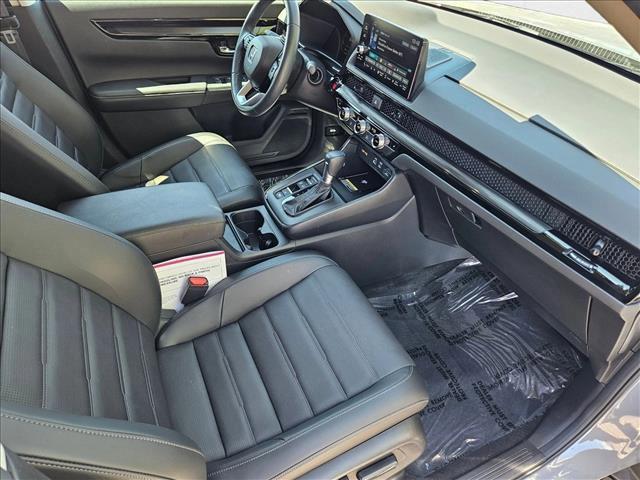 used 2025 Honda CR-V car, priced at $31,988