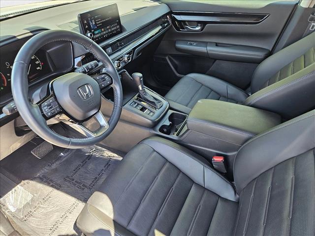 used 2025 Honda CR-V car, priced at $31,988