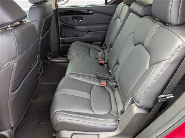 new 2025 Honda Pilot car, priced at $48,160
