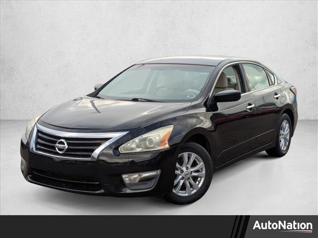 used 2014 Nissan Altima car, priced at $7,995