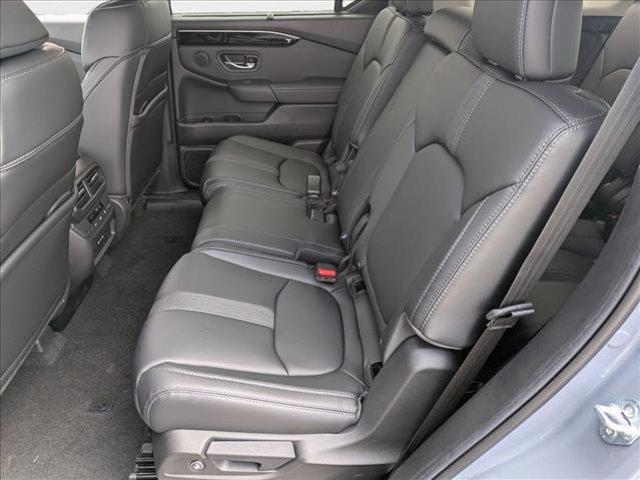 new 2025 Honda Pilot car, priced at $48,203