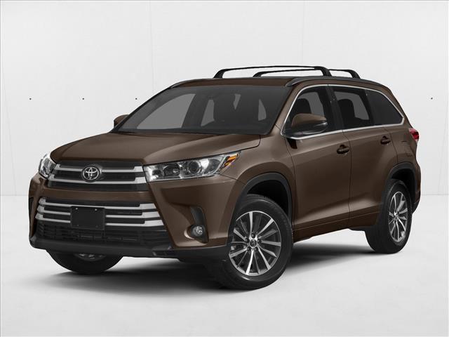 used 2018 Toyota Highlander car, priced at $17,804