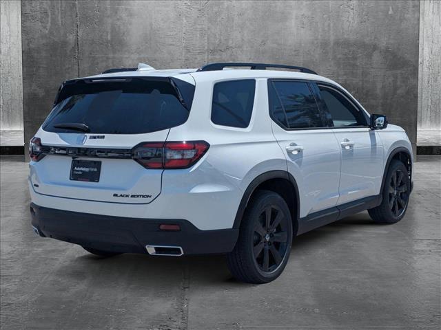 new 2025 Honda Pilot car, priced at $52,482