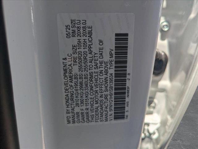 new 2025 Honda Pilot car, priced at $52,482