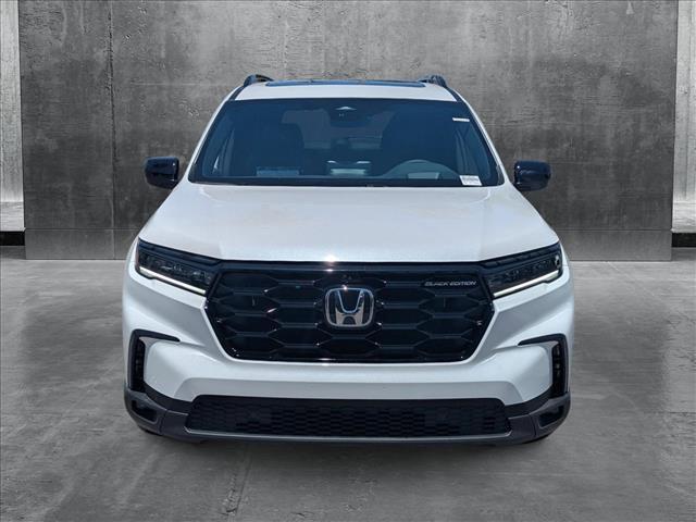 new 2025 Honda Pilot car, priced at $52,482