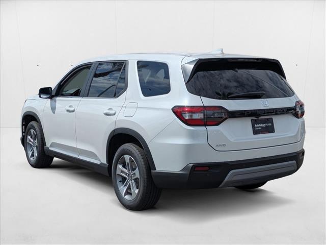 new 2025 Honda Pilot car, priced at $45,625