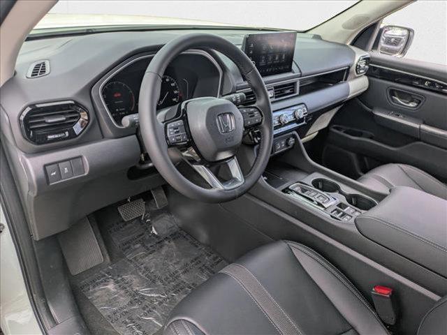 new 2025 Honda Pilot car, priced at $45,625