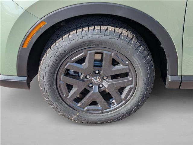 new 2026 Honda CR-V Hybrid car, priced at $39,032