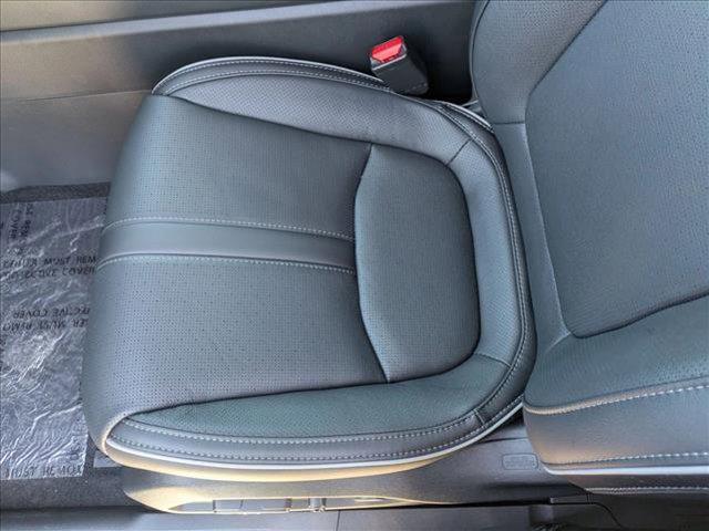 new 2025 Honda Pilot car, priced at $51,257