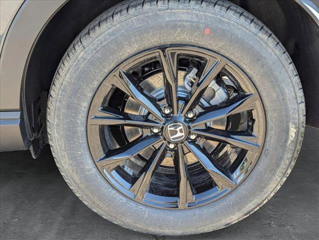 new 2025 Honda CR-V Hybrid car, priced at $38,880