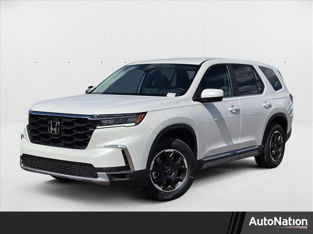 new 2025 Honda Pilot car, priced at $44,827