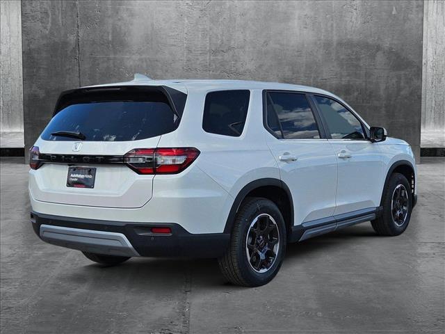 new 2025 Honda Pilot car, priced at $47,605