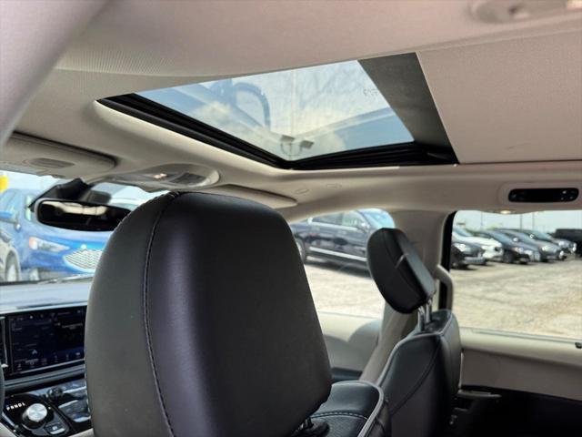 used 2023 Chrysler Pacifica car, priced at $29,995