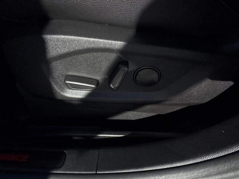 used 2024 Ford Edge car, priced at $39,995