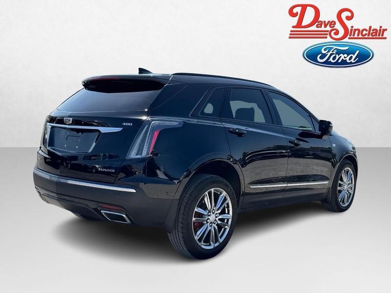 used 2022 Cadillac XT5 car, priced at $34,283