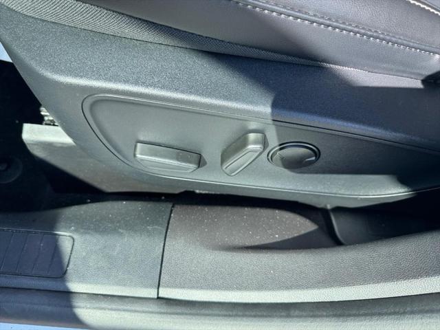 used 2024 Ford Escape PHEV car