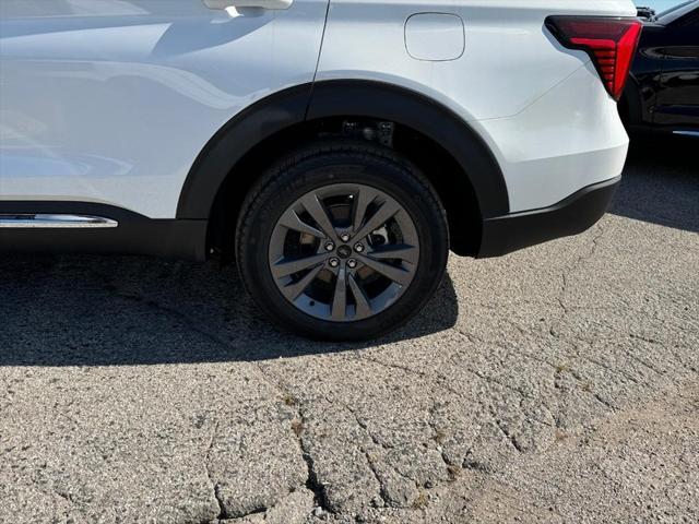 new 2025 Ford Explorer car, priced at $44,277