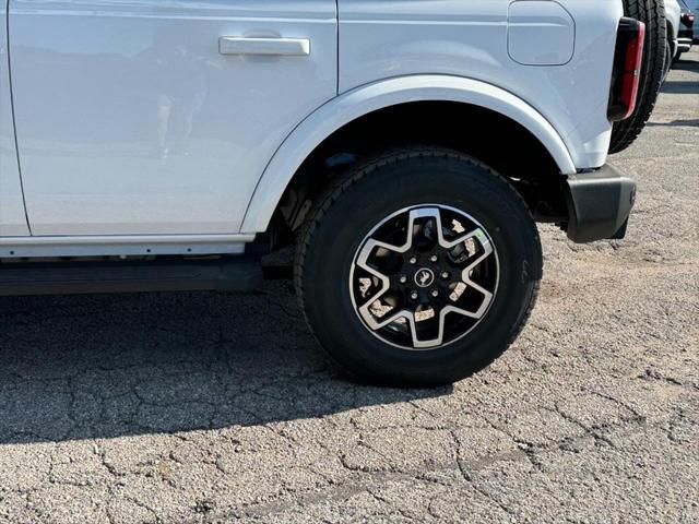 new 2024 Ford Bronco car, priced at $49,518