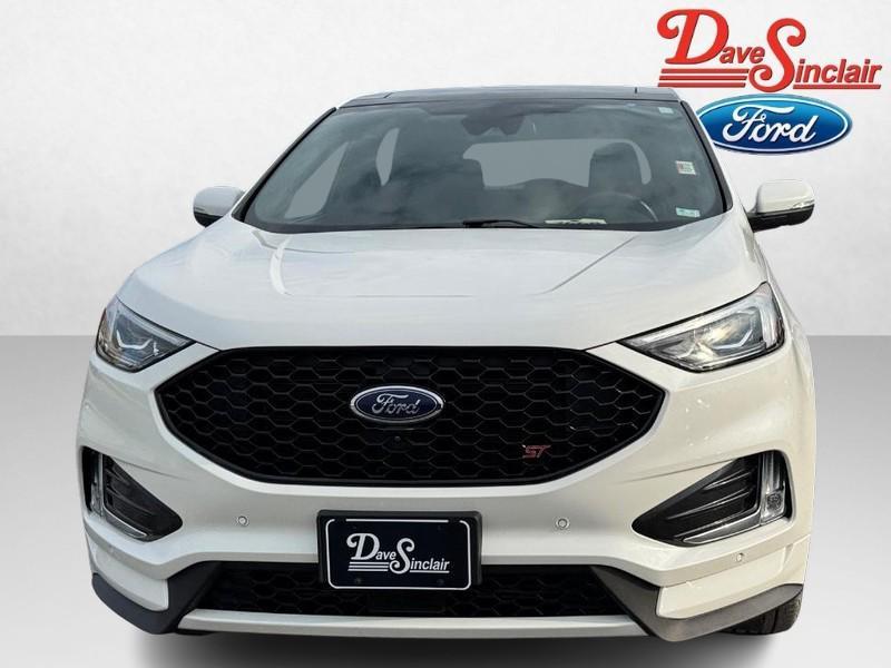 used 2022 Ford Edge car, priced at $32,995