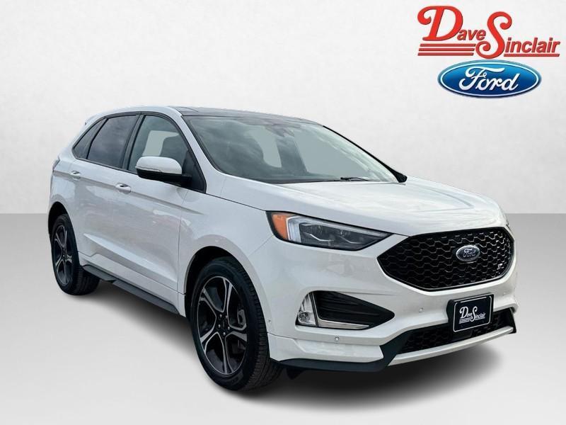 used 2022 Ford Edge car, priced at $32,995