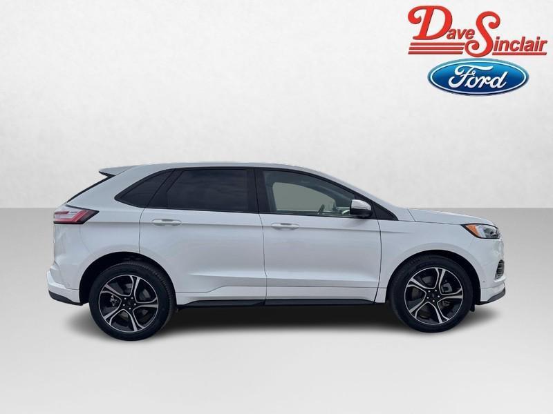 used 2022 Ford Edge car, priced at $32,995