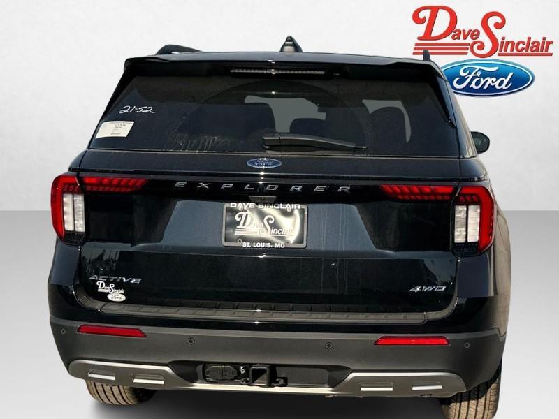 new 2025 Ford Explorer car, priced at $42,654