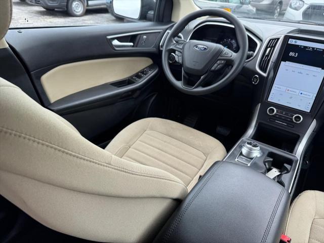 used 2021 Ford Edge car