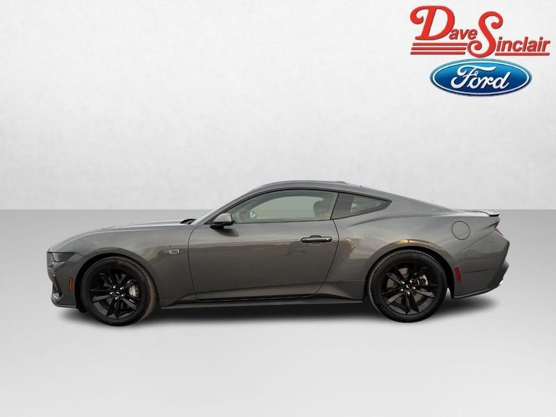 used 2025 Ford Mustang car, priced at $41,995