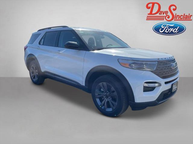 new 2024 Ford Explorer car, priced at $45,427