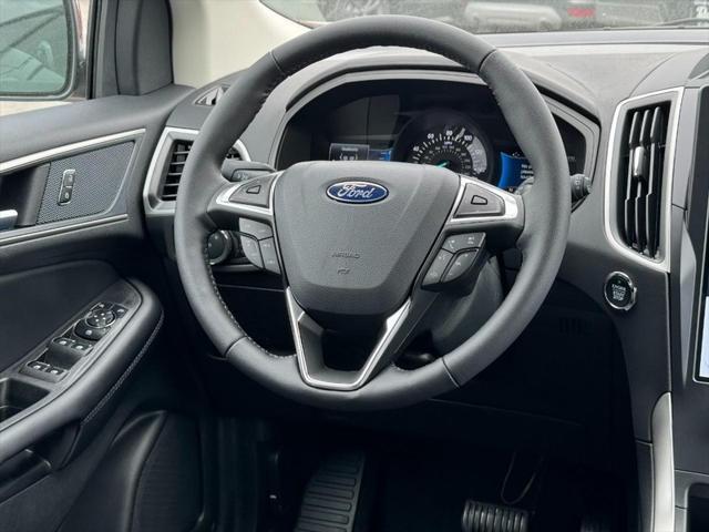 new 2024 Ford Edge car, priced at $40,103