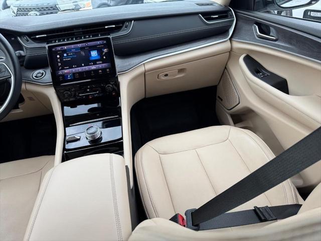 used 2021 Jeep Grand Cherokee L car, priced at $28,995