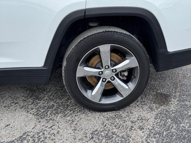used 2021 Jeep Grand Cherokee L car, priced at $28,995