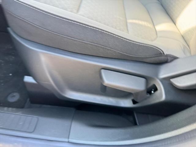 new 2025 Ford Escape car, priced at $30,118