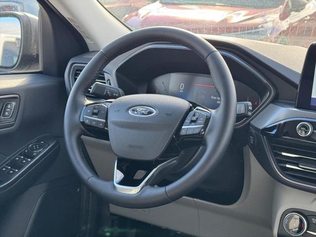new 2025 Ford Escape car, priced at $30,118