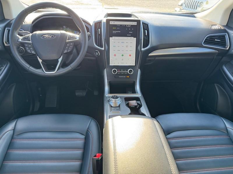 used 2024 Ford Edge car, priced at $29,995