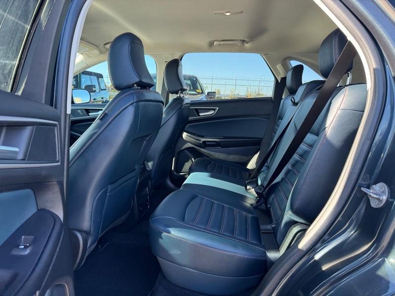 used 2024 Ford Edge car, priced at $29,995