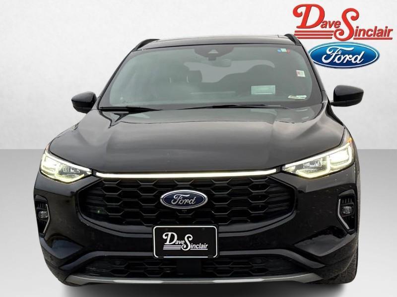 used 2023 Ford Escape car, priced at $27,995