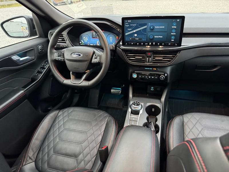 used 2023 Ford Escape car, priced at $27,995
