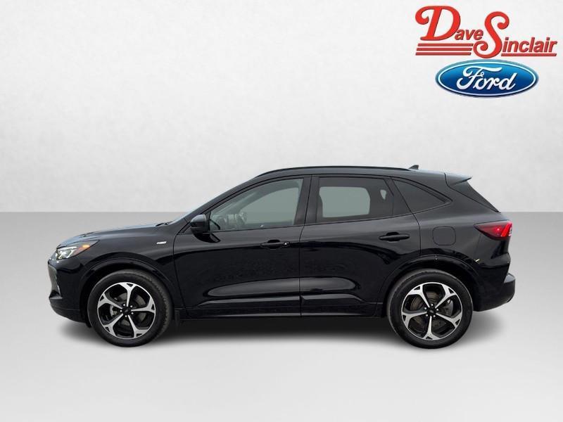 used 2023 Ford Escape car, priced at $27,995